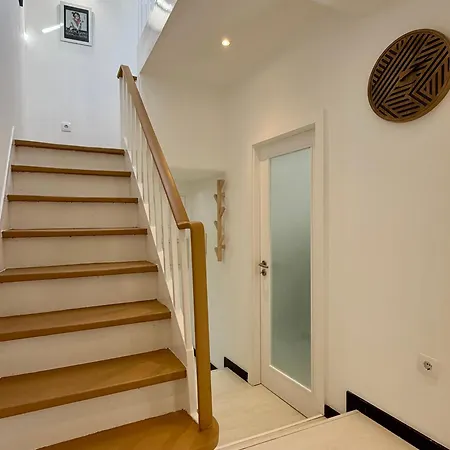 Atalaia Boutique Loft Center *
